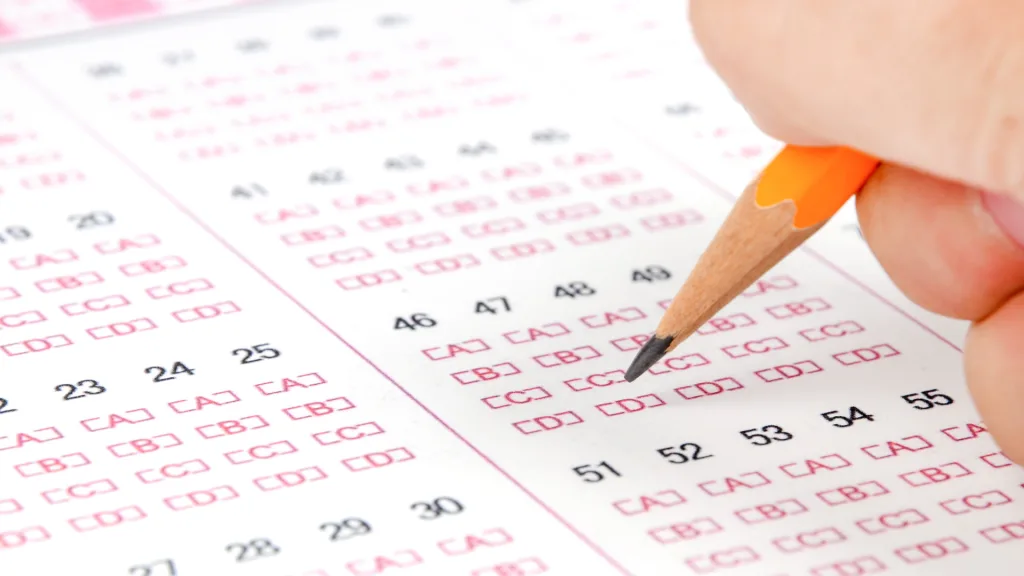 Analysis: Wisconsin’s School Report Cards Show Persistent Gaps and Inflated Ratings